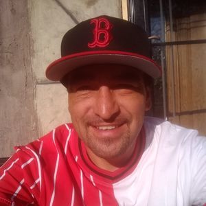 Meet your Posher, Beto